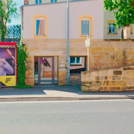 Daire Denkmal-wohnung In