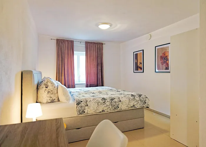 Denkmal-wohnung In Apartment