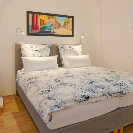 Apartment Denkmal-wohnung In *