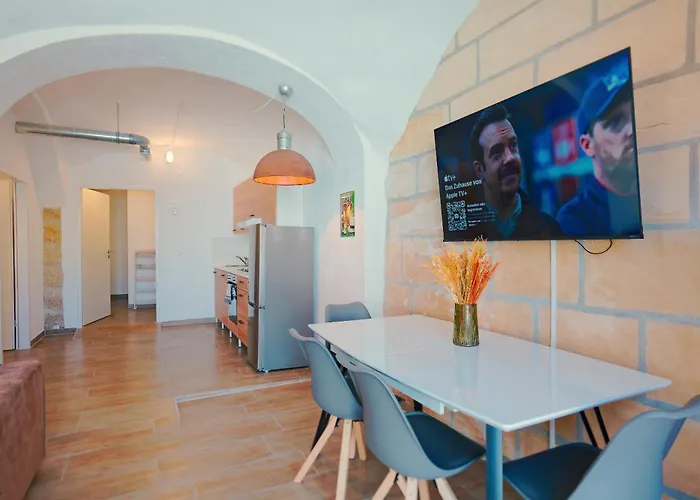 Apartment Denkmal-wohnung In *